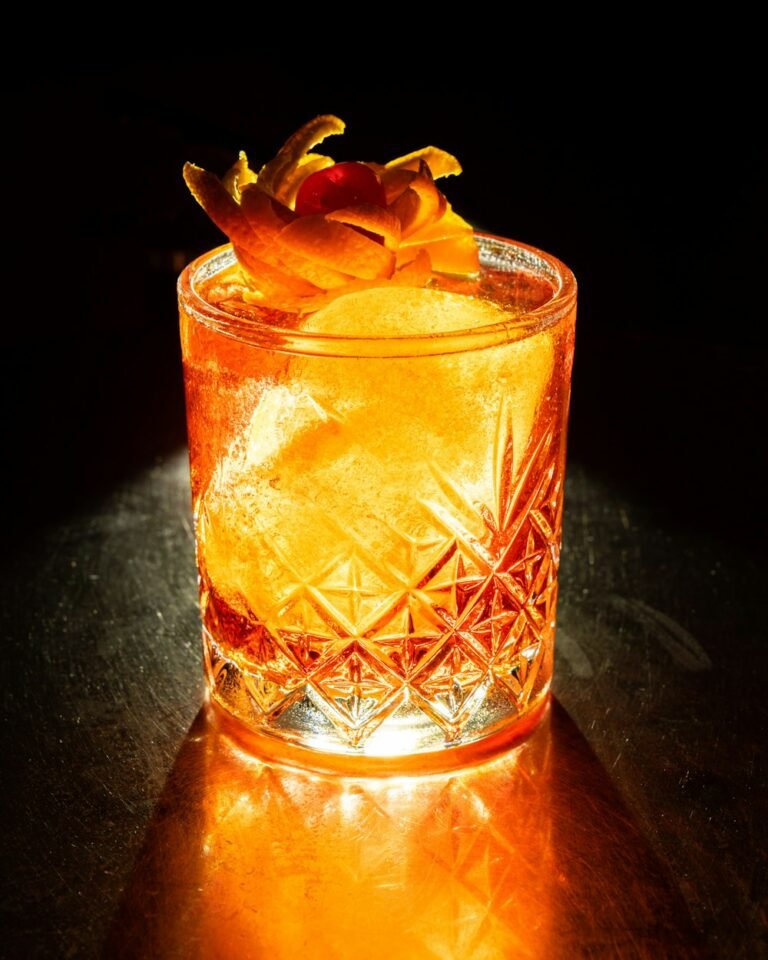 A Negroni with orange